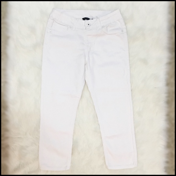 Westbound White Cropped Jeans - Picture 5 of 5